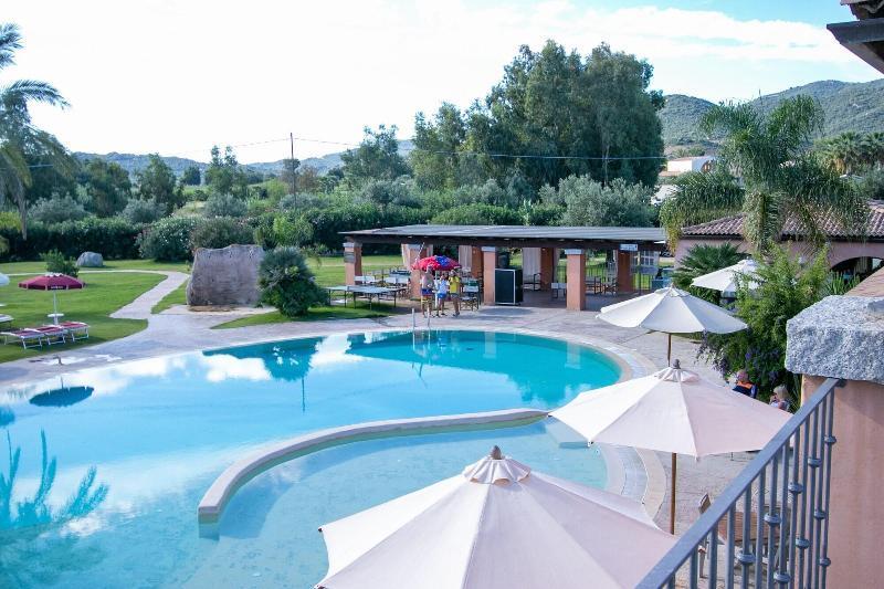 Alma Resort Castiadas Zewnętrze zdjęcie