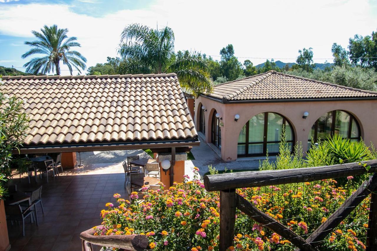 Alma Resort Castiadas Zewnętrze zdjęcie