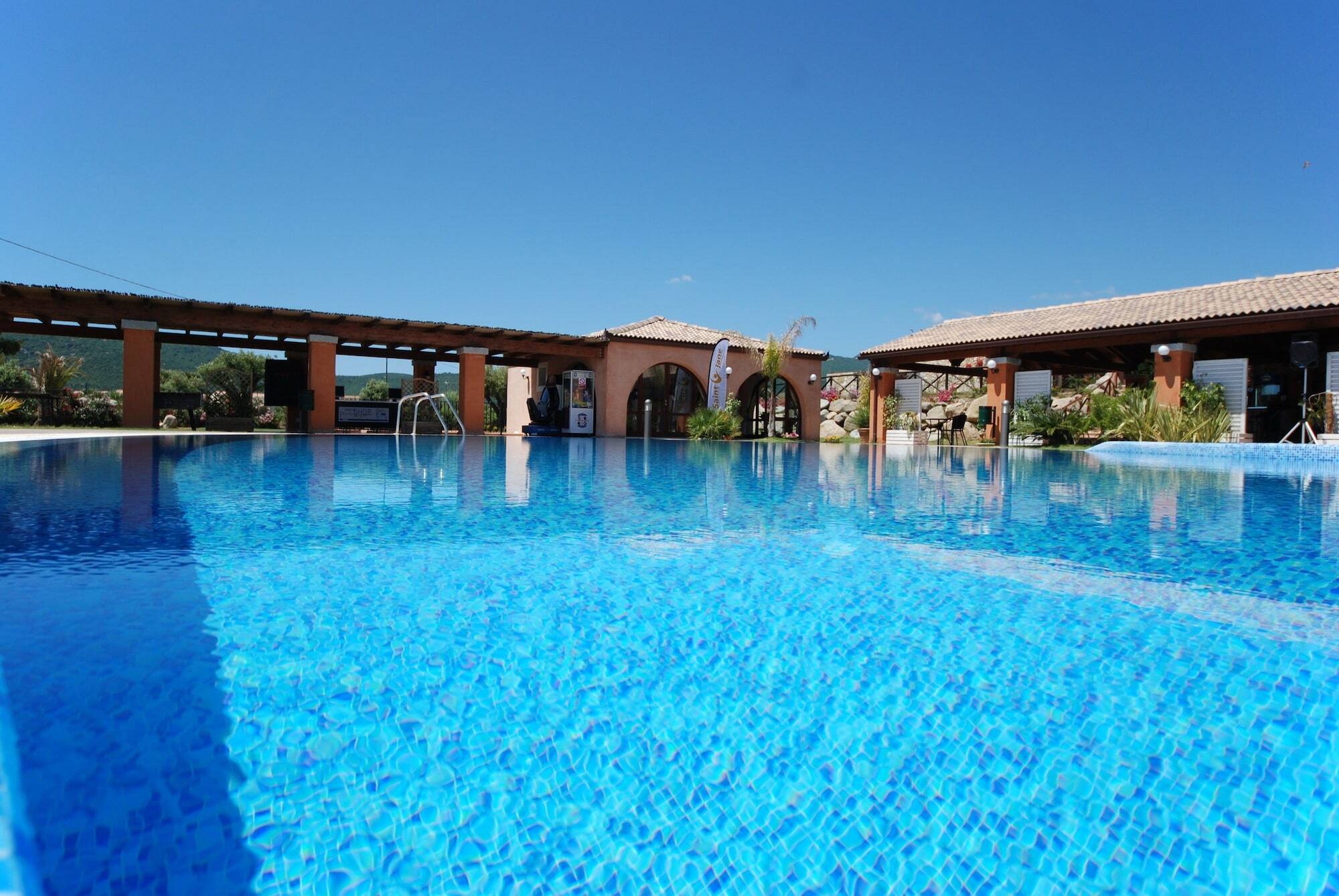 Alma Resort Castiadas Zewnętrze zdjęcie